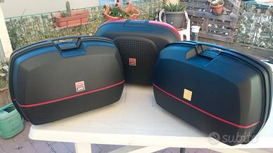 Nuovo GIVI Maxia 52l, duo E36, E41 usate