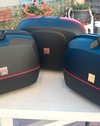 Nuovo GIVI Maxia 52l, duo E36, E41 usate