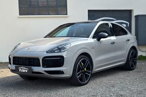 Porsche Cayenne Coupé 3.0 V6 E-Hybrid Platinum Edi