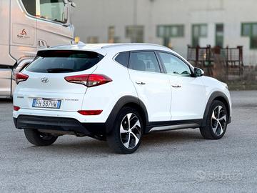Hyundai Tucson 1.7 CRDi 2017 Garanzia 12 mesi