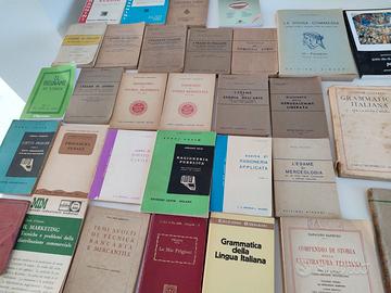 32 libri edizioni bignami e compendi varie materie