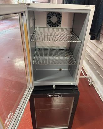 Mini frigo redbull