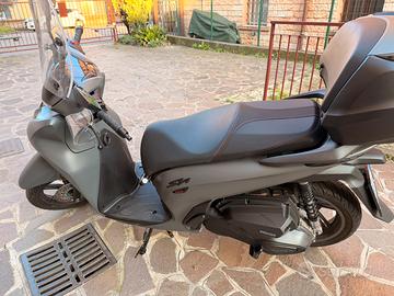 Honda SH 350i sporty 2025