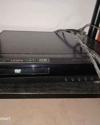 lettore dvd LG e 3 casse