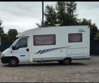 Camper semi integ. Mc Louis - Glen 262 - Fiat D
