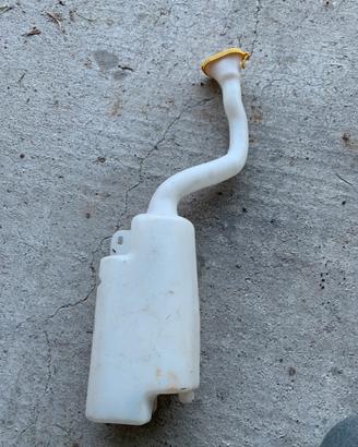 Vaschetta liquido lavavetri Renault - mai usata