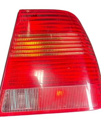 STOP FANALE POSTERIORE DESTRO VOLKSWAGEN Bora Berl