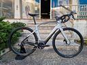 pinarello-nytro-gravel-e5-pedalata-assistita-