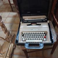 macchina per scrivere