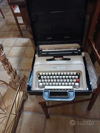 macchina per scrivere