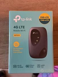 TP-Link M7000 Saponetta router con sim 4G LTE