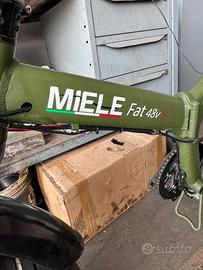 Bici elettrica miele