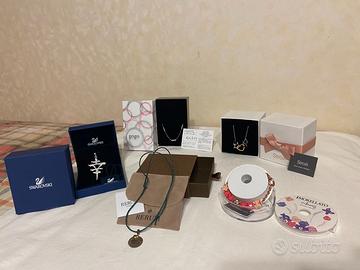 Braccialetti, collana, ciondolo - Vedi descrizione