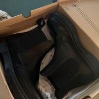 Stivaletti Chelsea Dr. Martens modello 2976 neri