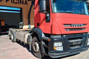 Iveco Stralis motrice 3 assi