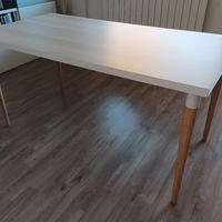 Tavolo/Scrivania Ikea