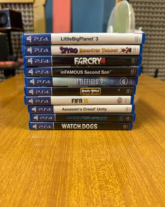 Lotto di 10 Giochi per Sony PlayStation 4