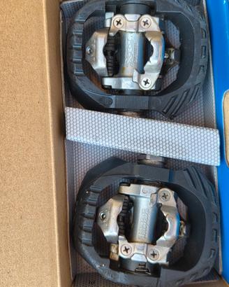 Pedali Shimano PD - M647