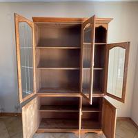 Credenza in legno massello