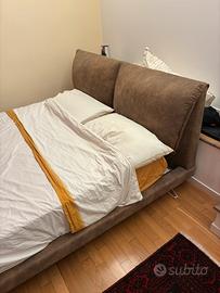 Letto matromoniale nuovo