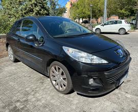 Peugeot 207 1.6 HDi 110CV gancio train 2009