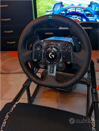 Sedile + Volante Logitech, Perfetto per Sim Racing