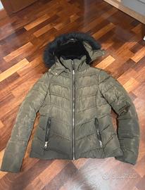 giubotto con cappuccio