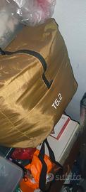 tenda da campeggio+picchetti+sacco a pelo+materass