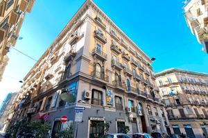 Ad. Piazza Garibaldi - app.to con TERRAZZO