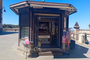 Edicola, rivendita di giornali