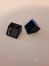 Lego 3039p12 - Mattoncino nero con telefono bianco