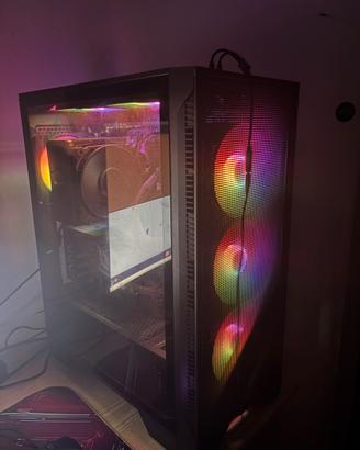 Pc gaming Ryzen 5 5600 16gb ram 1650 super + mouse
