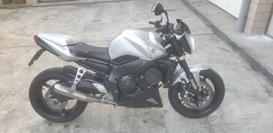 Yamaha FZ1