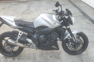 Yamaha FZ1