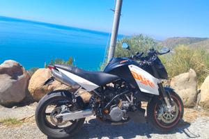 Ktm super duke 990