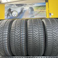 4 Gomme 245/40 R18 e 225/45 R18 Pirelli invernali