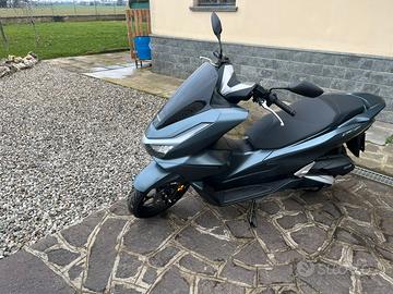 Honda pcx 125