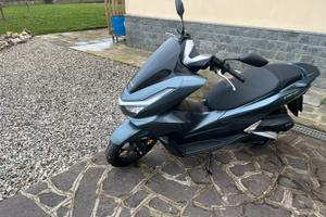 Honda pcx 125