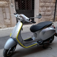 Vespa Piaggio elettrica 70
