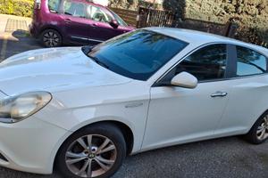 Alfa Romeo Giulietta 16 GTDM  105 cv diesel