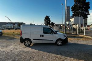 Fiat Doblò 12/2021 1600 multijet 105 cv