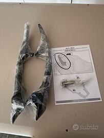 Manigle originali per passeggero  AK 550