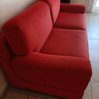 Divano tre posti 