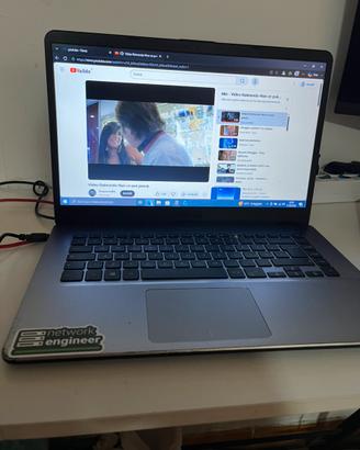 Asus Vivobook con SSD 8GB ram