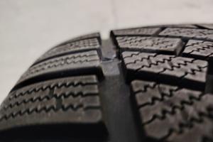 235 40 19 CONTINENTAL 295 35 ContiWinterContact