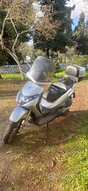 Piaggio Beverly 250