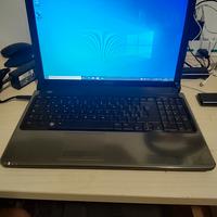 Notebook dell isnpiron 1564
CPU i5 quad core 
4gb 