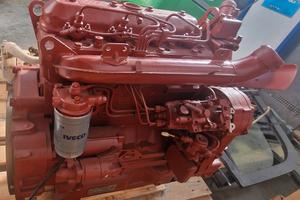 Motore FIAT 4 cilindri 8045.06R NUOVO DI FABBRICA