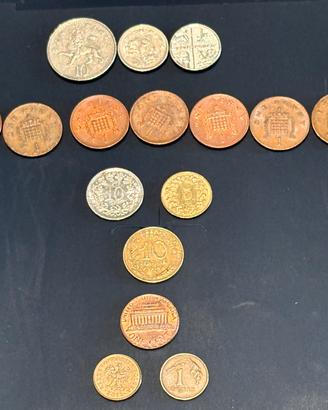 Lotto 16 Monete 2 Banconote Mondo dal 1974 al 2016