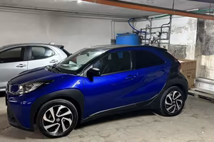Toyota Aygo anno 2023, cambio automatico